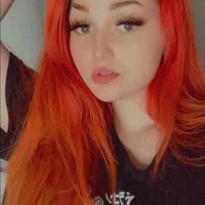 Meet your Posher, Deseree